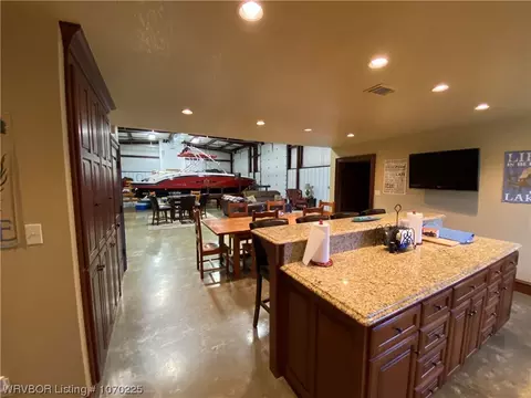Kitchen - 53 Shady Grv, Mount Ida, AR 71957 photo 4 of 10