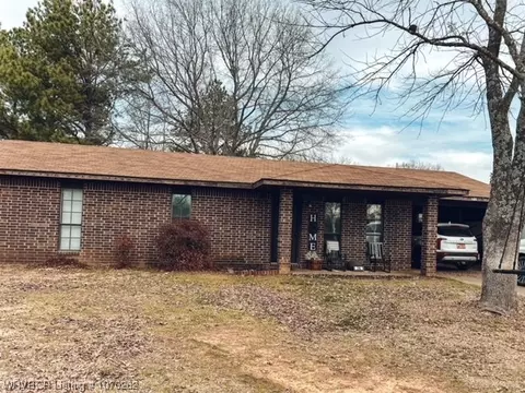 514 Wyndy Heights Dr, Charleston, AR 72933