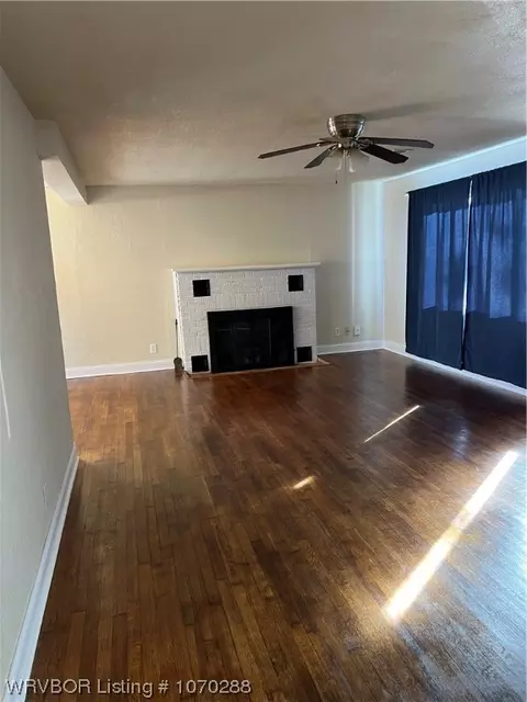 Living - 4101 S Q St, Fort Smith, AR 72903 photo 1 of 4