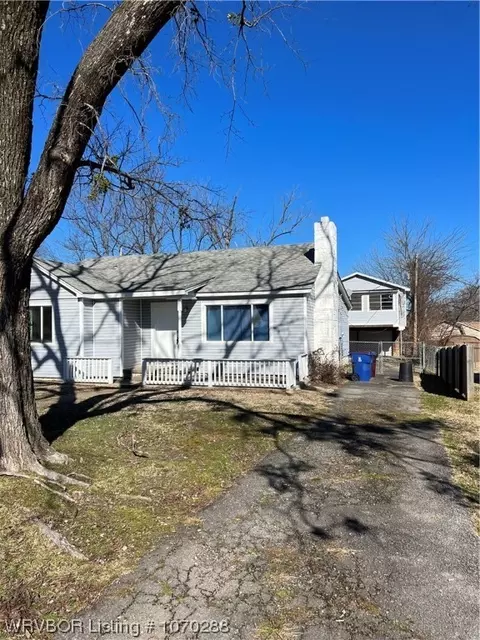 4101 S Q St, Fort Smith, AR 72903