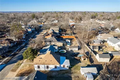 View/Area - 810 35th St, Fort Smith, AR 72903 photo 2 of 2