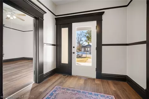 Entry Way - 810 35th St, Fort Smith, AR 72903 photo 1 of 3
