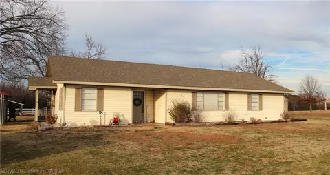 4220 Dean Springs Rd, Alma, AR 72921