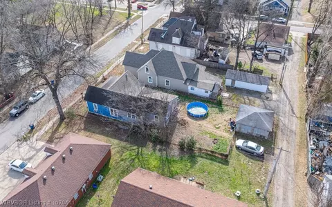 View/Area - 415 17th St, Fort Smith, AR 72901 photo 4 of 9