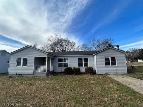 4500 S 25th St, Fort Smith, AR 72901