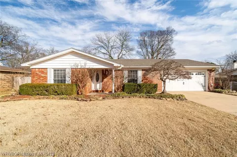3121 65th Cir, Fort Smith, AR 72903