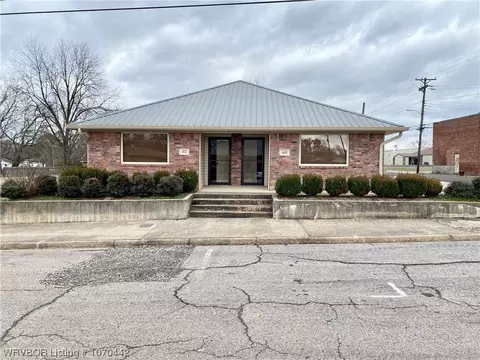 400 N Main St, Mulberry, AR 72947