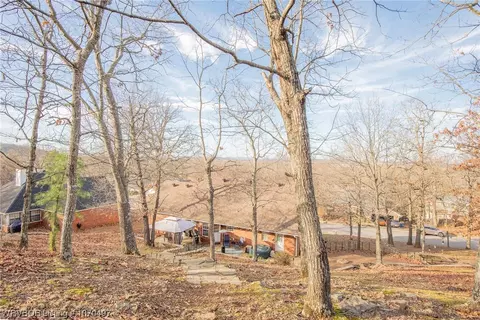View/Area - 3524 Coventry Ln, Fort Smith, AR 72908 photo 2 of 3