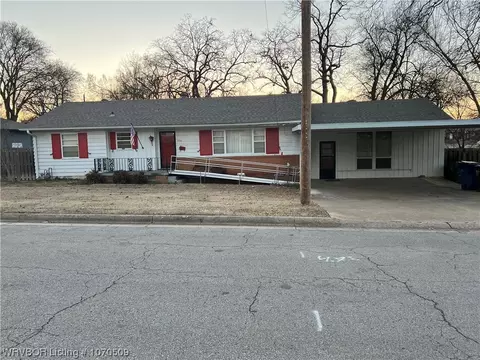 2100 Wolfe Ln, Fort Smith, AR 72901 photo 4
