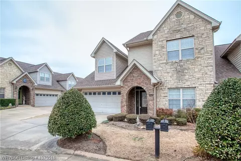 Exterior - 4002 Logan Ln, Fort Smith, AR 72903 photo 5 of 13