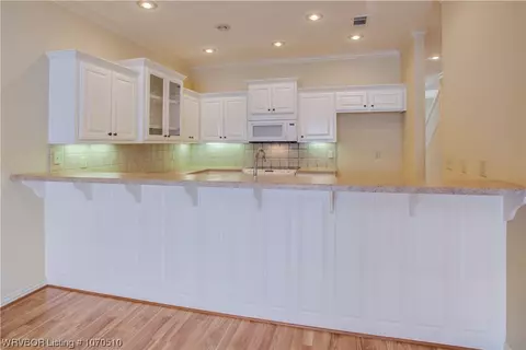 Kitchen - 4002 Logan Ln, Fort Smith, AR 72903 photo 1 of 5
