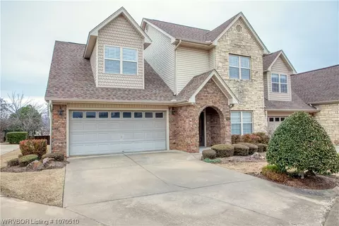 Exterior - 4002 Logan Ln, Fort Smith, AR 72903 photo 2 of 13