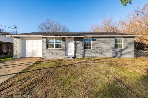 2301 Jordan St, Van Buren, AR 72956