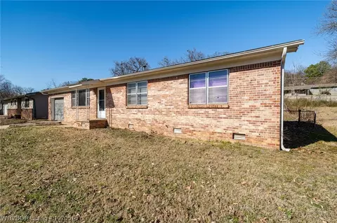 Exterior - 2615 Memphis St, Fort Smith, AR 72901 photo 7 of 15