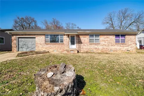 Exterior - 2615 Memphis St, Fort Smith, AR 72901 photo 6 of 15