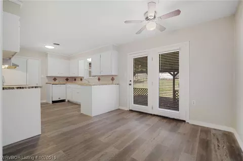 Kitchen - 2615 Memphis St, Fort Smith, AR 72901 photo 1 of 5