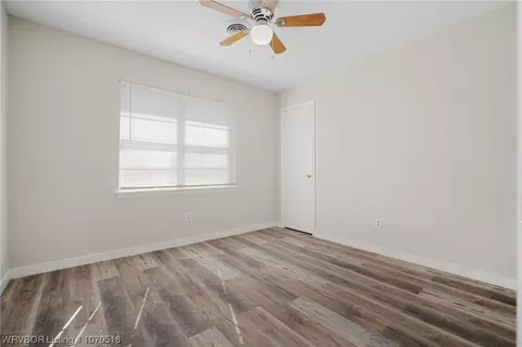 Bedroom - 2615 Memphis St, Fort Smith, AR 72901 photo 2 of 3