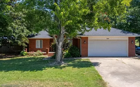 790 S Oak St, Greenwood, AR 72936