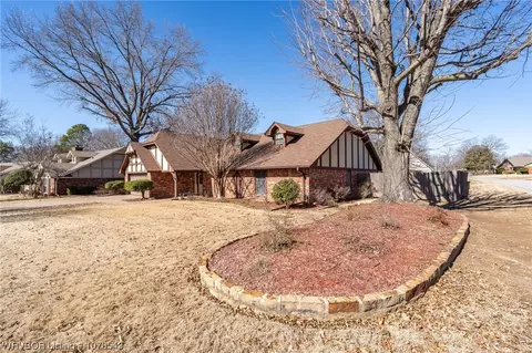 Exterior - 3113 Ramsgate Way, Fort Smith, AR 72908 photo 6 of 7