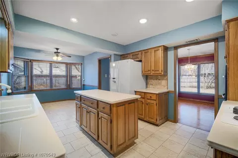Kitchen - 3113 Ramsgate Way, Fort Smith, AR 72908 photo 1 of 7
