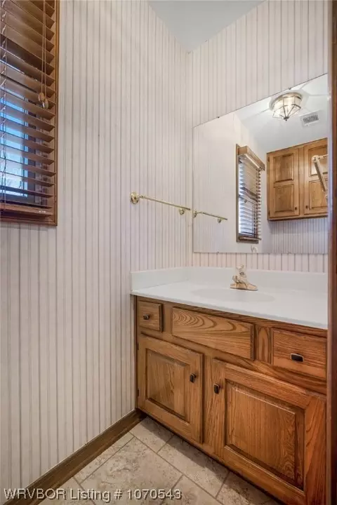 Bath - 3113 Ramsgate Way, Fort Smith, AR 72908 photo 1 of 7
