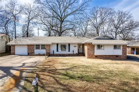 3214 S 40th St, Fort Smith, AR 72903 photo 2