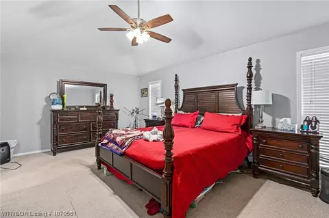 Bedroom - 10728 Hunters Point Rd, Fort Smith, AR 72903 photo 1 of 8