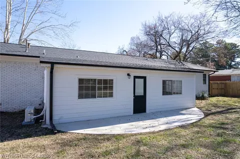 Exterior - 2514 S 57th St, Fort Smith, AR 72903 photo 2 of 7