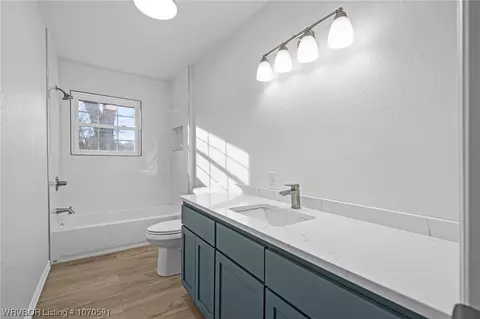 Bath - 2514 S 57th St, Fort Smith, AR 72903 photo 3 of 5