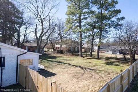 Exterior - 2514 S 57th St, Fort Smith, AR 72903 photo 7 of 7