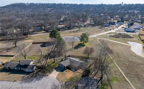 8930 Stoney Hedge Dr, Fort Smith, AR 72908 photo 47