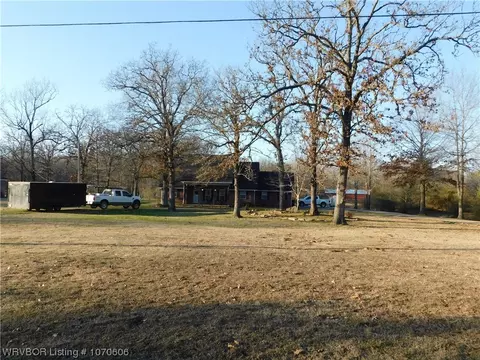 4705 Spring Mountain Rd, Fort Smith, AR 72916 photo 2