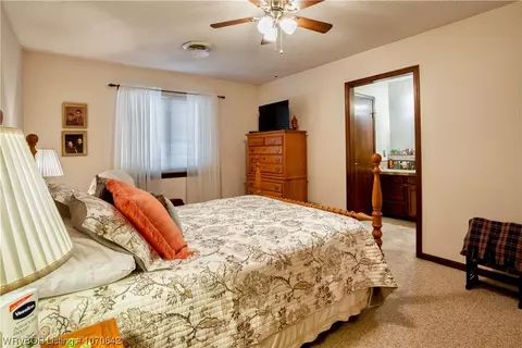 Bedroom - 12300 Tennessee Cir, Fort Smith, AR 72916 photo 2 of 4