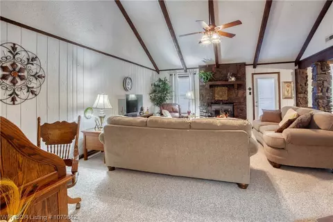 Living - 12300 Tennessee Cir, Fort Smith, AR 72916 photo 3 of 4