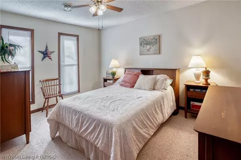 Bedroom - 12300 Tennessee Cir, Fort Smith, AR 72916 photo 4 of 4