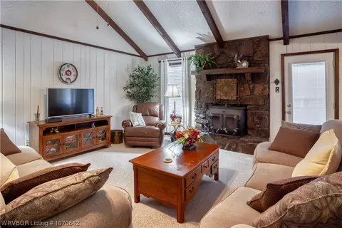 Living - 12300 Tennessee Cir, Fort Smith, AR 72916 photo 4 of 4