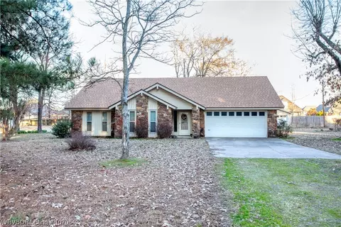 12300 Tennessee Cir, Fort Smith, AR 72916