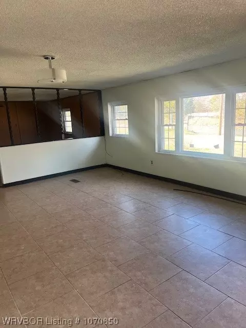 804 E Mckenzie Ave, Pocola, OK 74902 photo 10