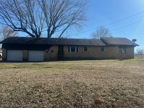 804 E Mckenzie Ave, Pocola, OK 74902 photo 4