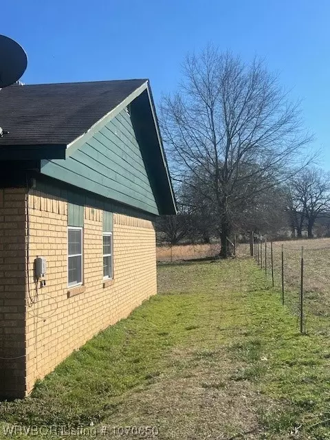 804 E Mckenzie Ave, Pocola, OK 74902 photo 6