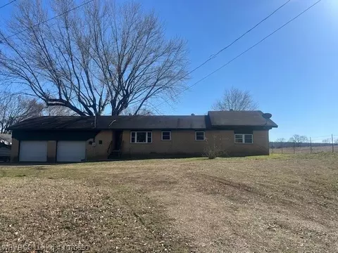 804 E Mckenzie Ave, Pocola, OK 74902 photo 3