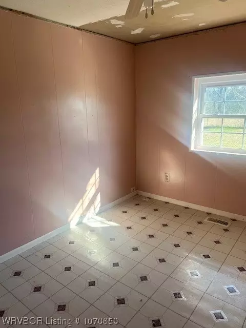804 E Mckenzie Ave, Pocola, OK 74902 photo 19