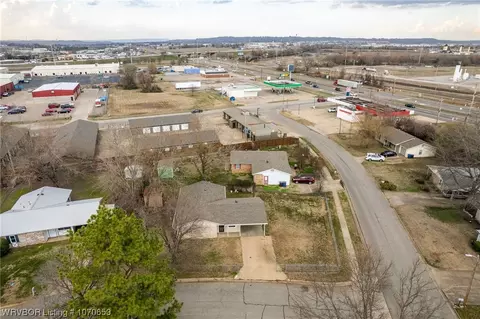 View/Area - 3425 Eton Ave, Fort Smith, AR 72908 photo 1 of 2