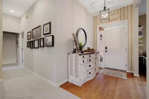 Entry Way - 810 Karry Ln, Fort Smith, AR 72916 photo 1 of 3