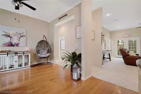 Entry Way - 810 Karry Ln, Fort Smith, AR 72916 photo 2 of 3