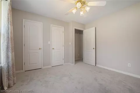 Bedroom - 810 Karry Ln, Fort Smith, AR 72916 photo 6 of 8
