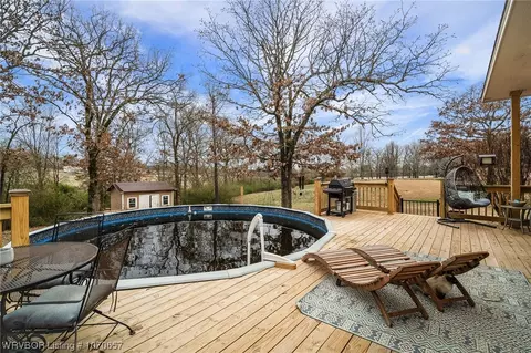 Exterior - 810 Karry Ln, Fort Smith, AR 72916 photo 4 of 13