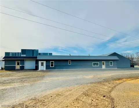 105850 S 4750 Rd, Muldrow, OK 74948