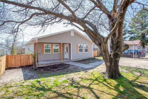 Exterior - 2908 Virginia Ave, Fort Smith, AR 72904 photo 4 of 13