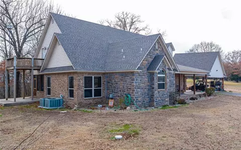 Exterior - 11014 Howard Hill Rd, Fort Smith, AR 72916 photo 9 of 12